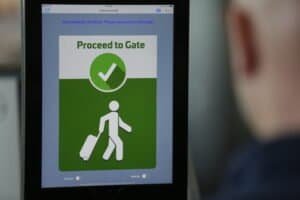Reconhecimento Facial nos Aeroportos: Como Funciona a Nova Política Nacional de Biometria