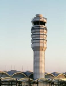 FAA Lança Sistema de IA para Reduzir Atrasos nos Aeroportos de Washington: Como Funciona o SMART