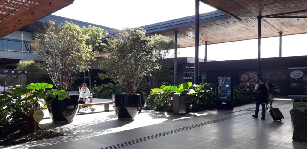 Vista do terminal do Aeroporto Internacional Hercílio Luz, em Florianópolis (Floripa Airport)