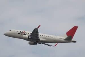 Japan Airlines Encomenda até 26 Jatos Embraer E190-E2 Para Subsidiária Regional