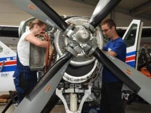 MRO: a Indústria Bilionária de Manutenção Terceirizada Que Mantém os Aviões no Ar