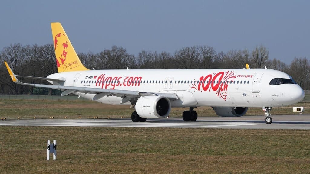 Airbus A321neo da Pegasus Airlines pousado no Aeroporto de Hannover