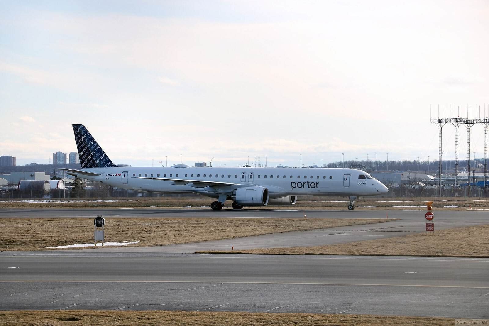 Embraer E195-E2 da companhia aérea canadense Porter Airlines